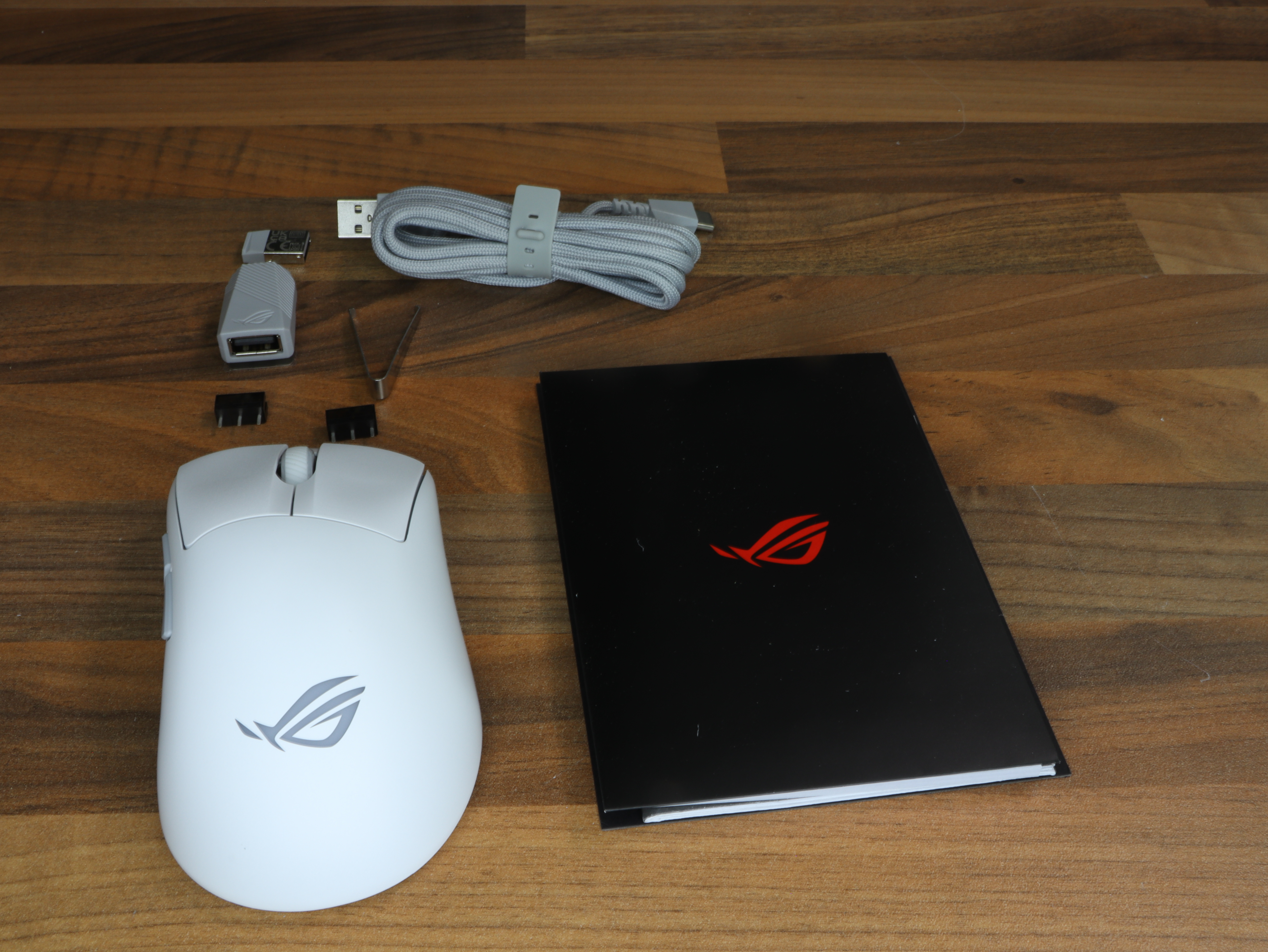Wireless gaming mouse ASUS ROG Keris II Origin Switch II Micro AimPoint Pro fast performance.JPG